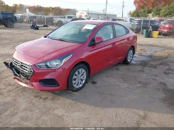 3KPC24A62NE154807 2022 HYUNDAI ACCENT - Image 2