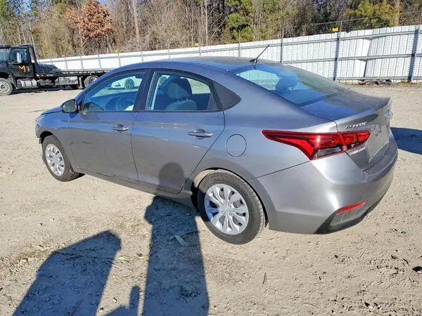 3KPC24A62NE158906 2022 HYUNDAI ACCENT - Image 2