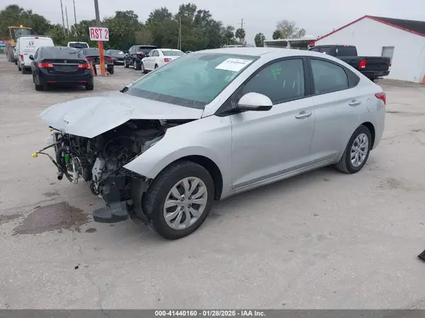 3KPC24A62NE161255 2022 HYUNDAI ACCENT - Image 2