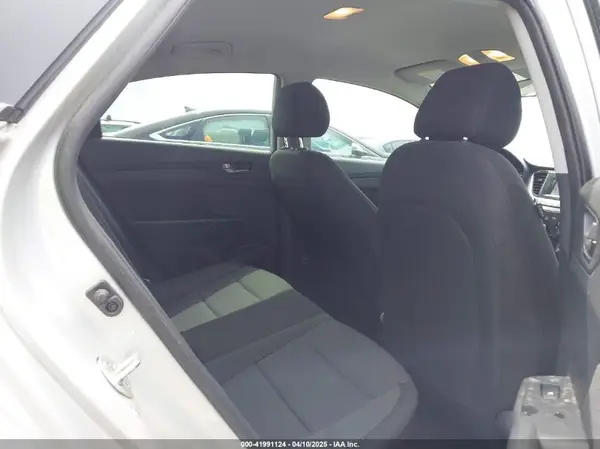 3KPC24A62NE167945 2022 HYUNDAI ACCENT - Image 8
