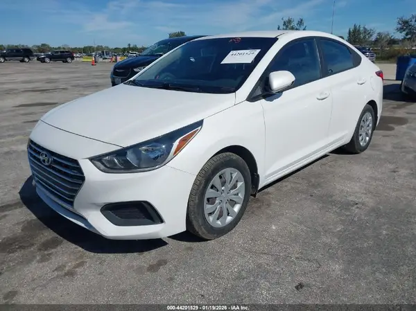 3KPC24A62NE169453 2022 HYUNDAI ACCENT - Image 2
