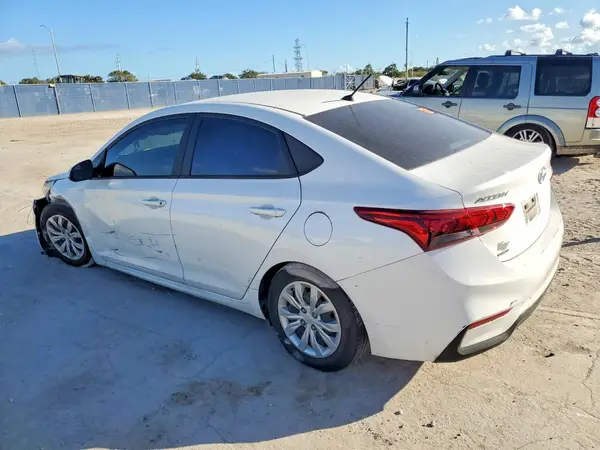 3KPC24A62NE182915 2022 HYUNDAI ACCENT - Image 2
