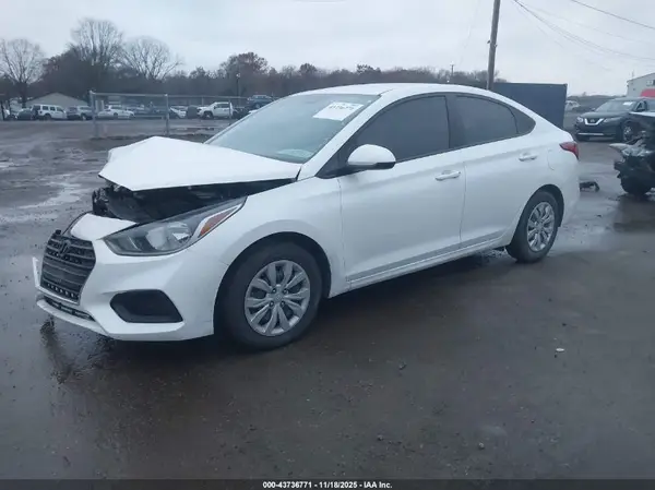 3KPC24A62NE183403 2022 HYUNDAI ACCENT - Image 2