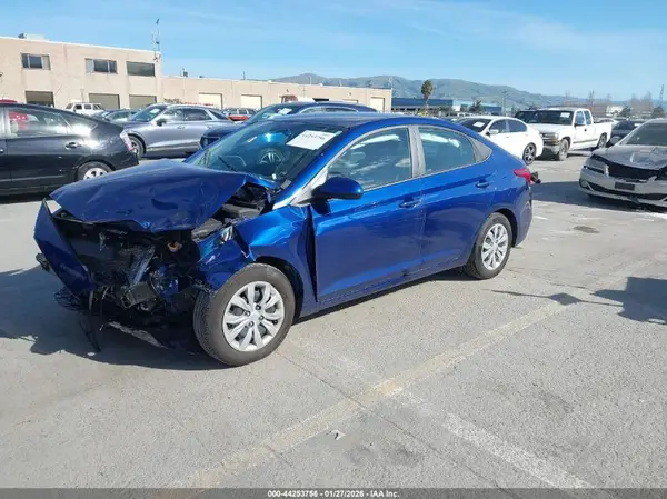 3KPC24A62NE185233 2022 HYUNDAI ACCENT - Image 2