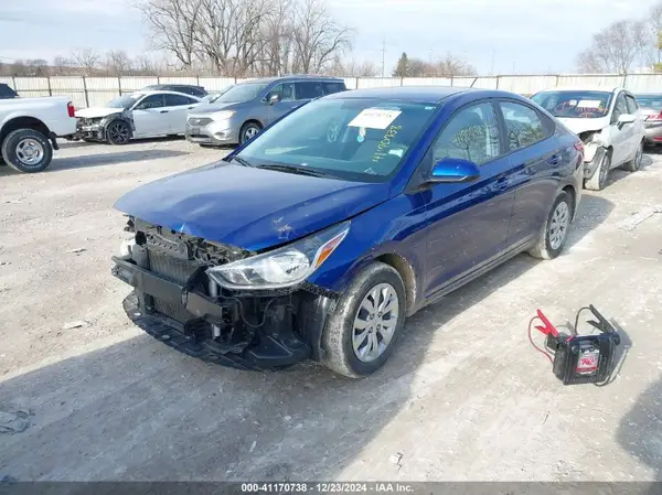 3KPC24A62NE185278 2022 HYUNDAI ACCENT - Image 2