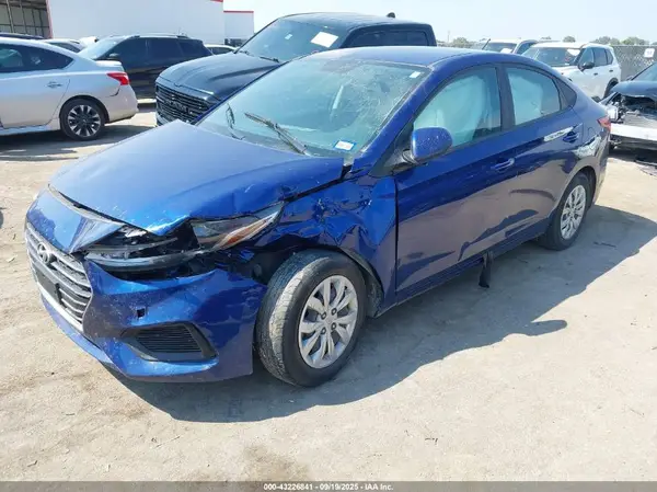 3KPC24A62NE186057 2022 HYUNDAI ACCENT - Image 2