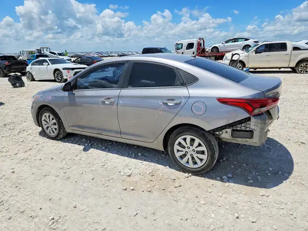 3KPC24A62NE186236 2022 HYUNDAI ACCENT - Image 2