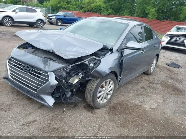 3KPC24A63LE093304 2020 HYUNDAI ACCENT - Image 2