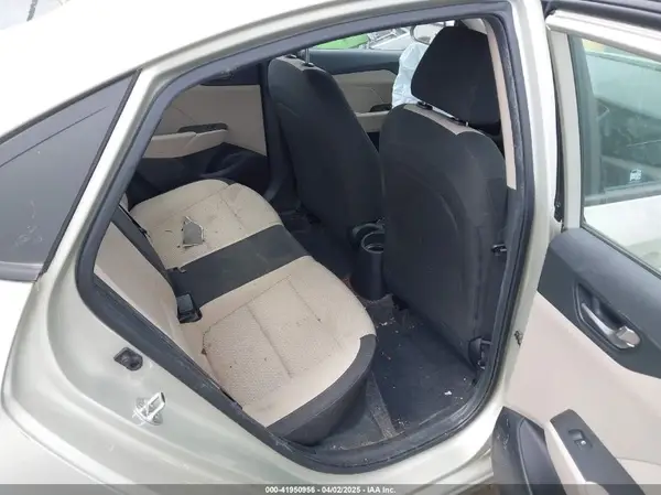 3KPC24A63LE094663 2020 HYUNDAI ACCENT - Image 8