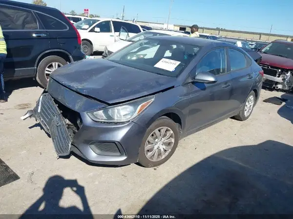 3KPC24A63LE099524 2020 HYUNDAI ACCENT - Image 2