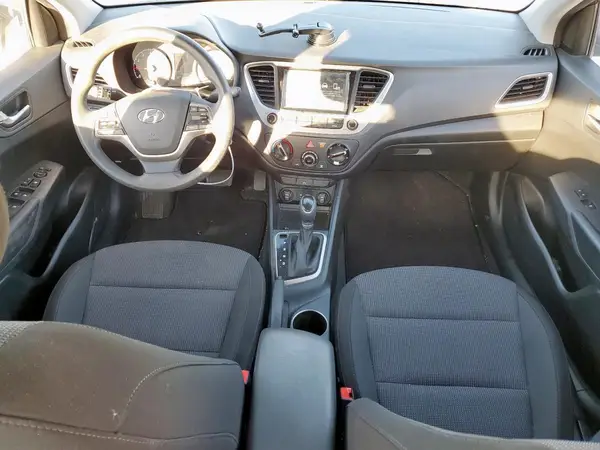 3KPC24A63LE099975 2020 HYUNDAI ACCENT - Image 8