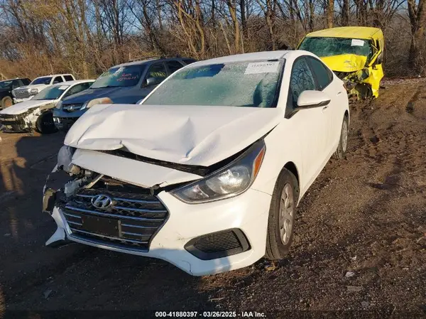 3KPC24A63LE106097 2020 HYUNDAI ACCENT - Image 2