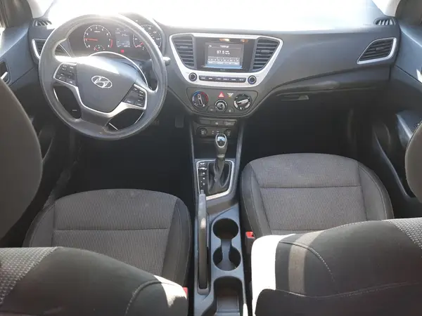3KPC24A63LE106181 2020 HYUNDAI ACCENT - Image 8