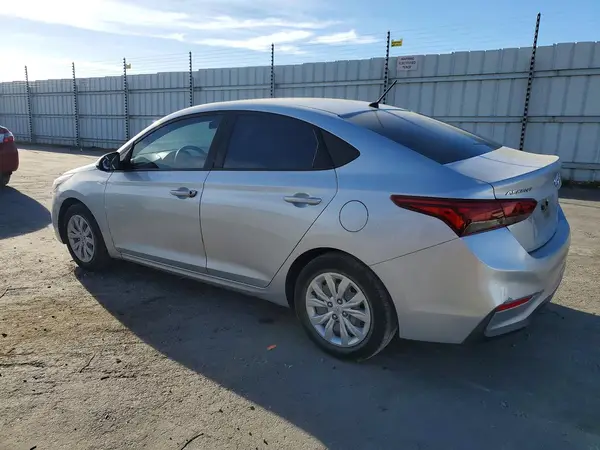 3KPC24A63LE106505 2020 HYUNDAI ACCENT - Image 2