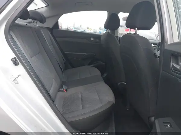 3KPC24A63LE108979 2020 HYUNDAI ACCENT - Image 8