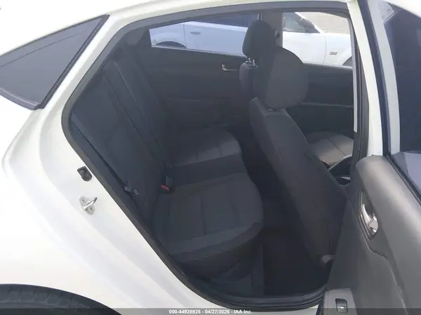3KPC24A63LE118315 2020 HYUNDAI ACCENT - Image 8