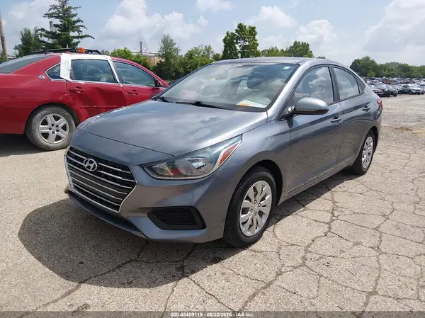 3KPC24A63LE118704 2020 HYUNDAI ACCENT - Image 2