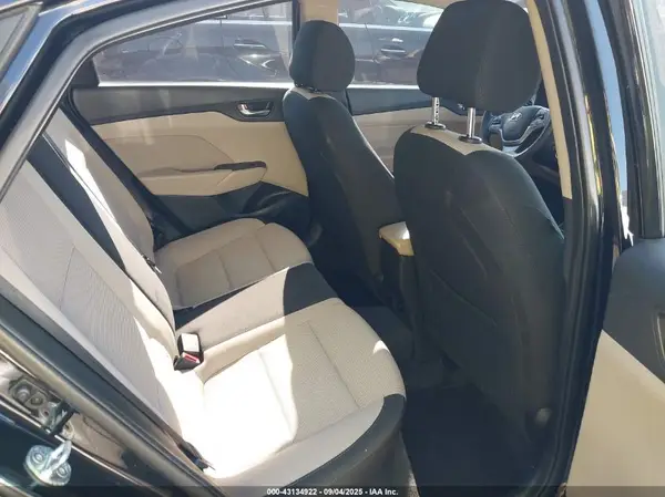 3KPC24A63LE123613 2020 HYUNDAI ACCENT - Image 8