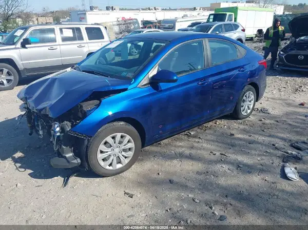 3KPC24A63ME130238 2021 HYUNDAI ACCENT - Image 2
