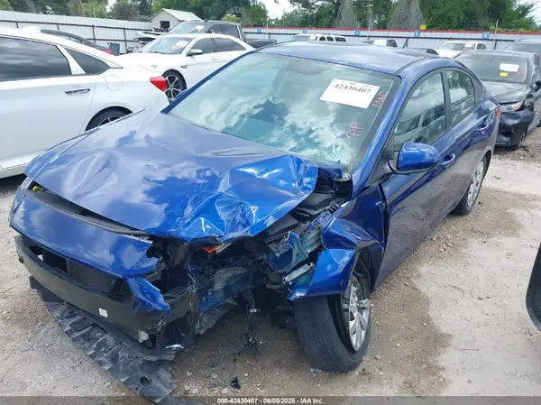 3KPC24A63ME131292 2021 HYUNDAI ACCENT - Image 2