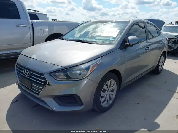 3KPC24A63ME139019 2021 HYUNDAI ACCENT - Image 2