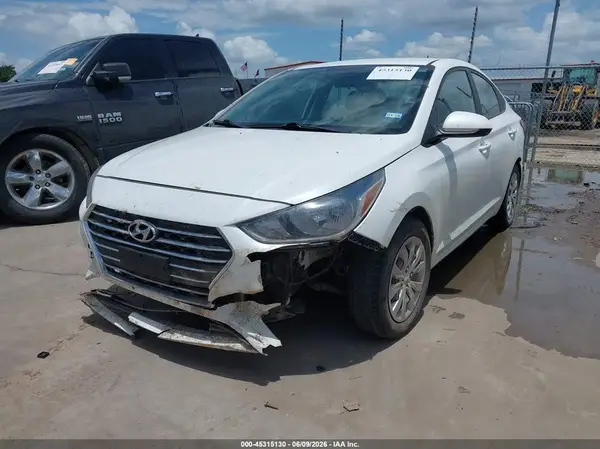 3KPC24A63ME140655 2021 HYUNDAI ACCENT - Image 2