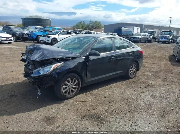 3KPC24A63ME140722 2021 HYUNDAI ACCENT - Image 2