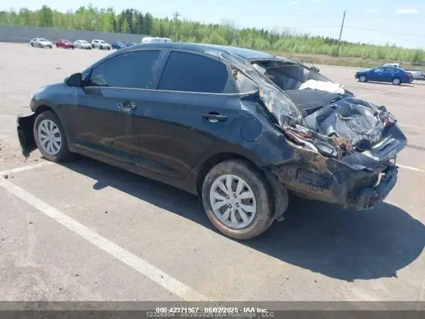 3KPC24A63ME143166 2021 HYUNDAI ACCENT - Image 2