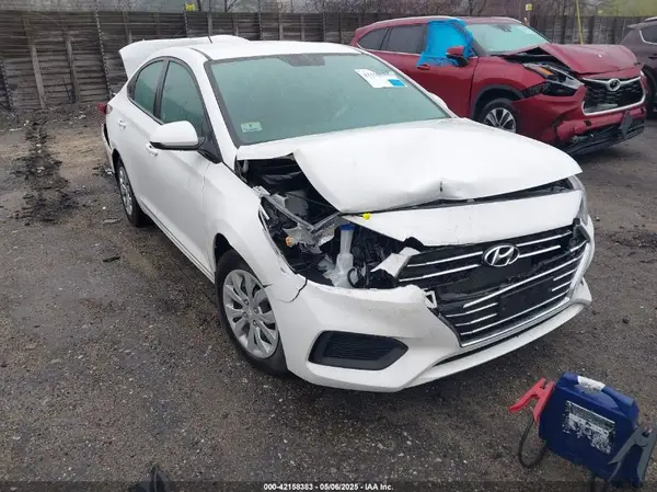 3KPC24A63ME152837 2021 HYUNDAI ACCENT - Image 1
