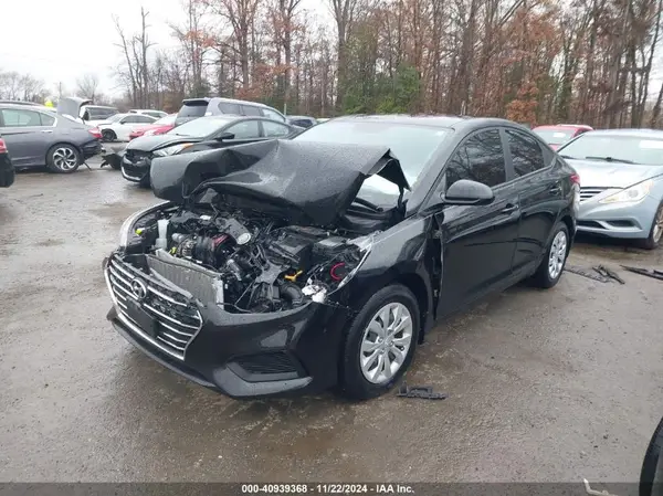 3KPC24A63NE156808 2022 HYUNDAI ACCENT - Image 2