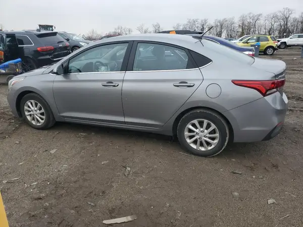 3KPC24A63NE158123 2022 HYUNDAI ACCENT - Image 2