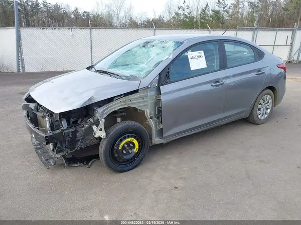 3KPC24A63NE164357 2022 HYUNDAI ACCENT - Image 2