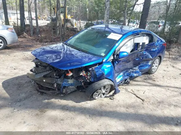 3KPC24A63NE166769 2022 HYUNDAI ACCENT - Image 2