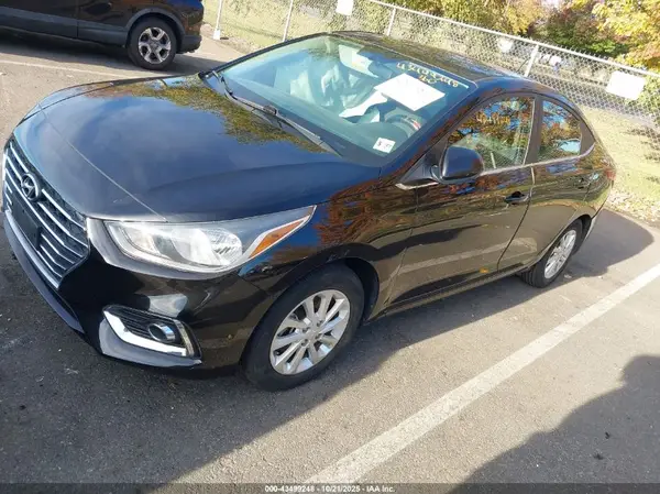 3KPC24A63NE170126 2022 HYUNDAI ACCENT - Image 2