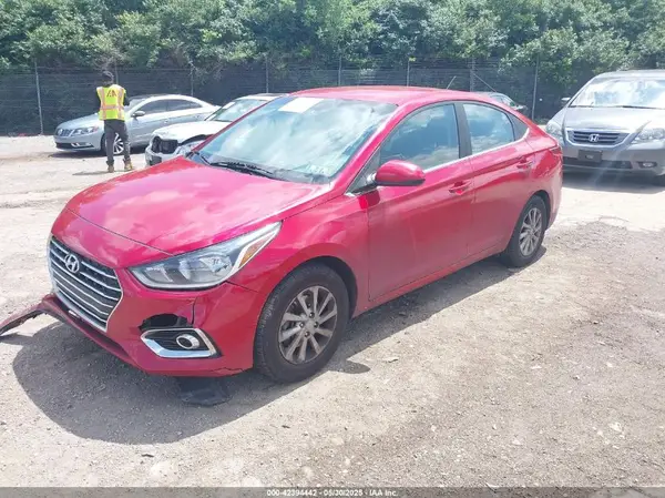 3KPC24A63NE173401 2022 HYUNDAI ACCENT - Image 2