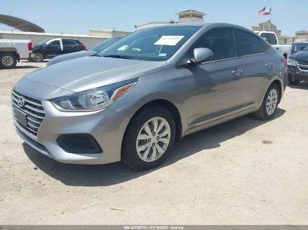 3KPC24A63NE175536 2022 HYUNDAI ACCENT - Image 2