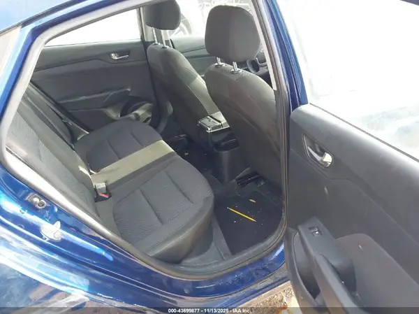 3KPC24A63NE186102 2022 HYUNDAI ACCENT - Image 8