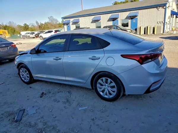 3KPC24A64LE095868 2020 HYUNDAI ACCENT - Image 2