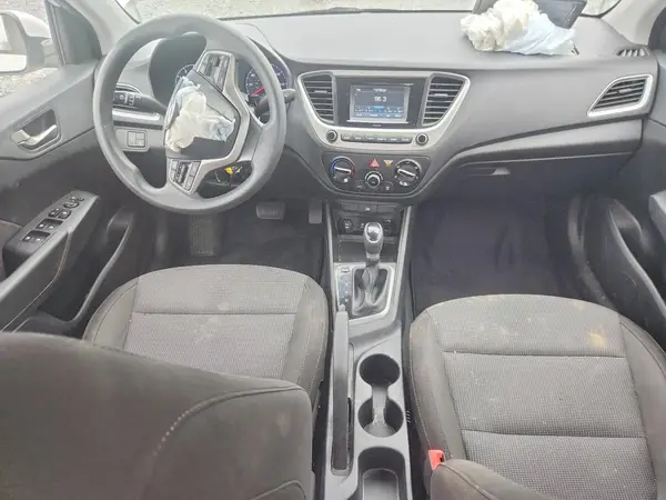 3KPC24A64LE115827 2020 HYUNDAI ACCENT - Image 8