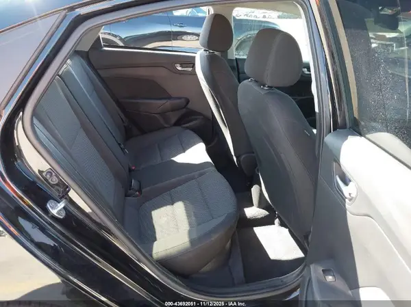 3KPC24A64LE123023 2020 HYUNDAI ACCENT - Image 8
