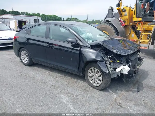 3KPC24A64ME130636 2021 HYUNDAI ACCENT - Image 1