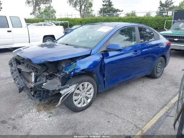 3KPC24A64ME132662 2021 HYUNDAI ACCENT - Image 2