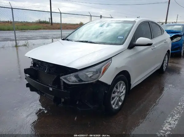 3KPC24A64ME135173 2021 HYUNDAI ACCENT - Image 2