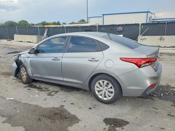 3KPC24A64ME137179 2021 HYUNDAI ACCENT - Image 2