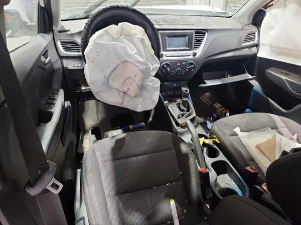3KPC24A64ME138459 2021 HYUNDAI ACCENT - Image 8