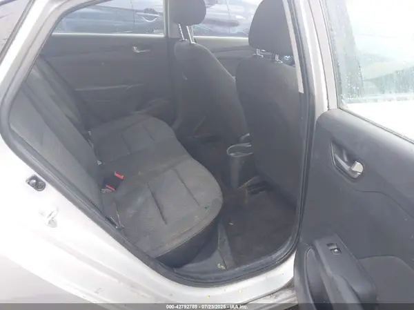 3KPC24A64ME142401 2021 HYUNDAI ACCENT - Image 8