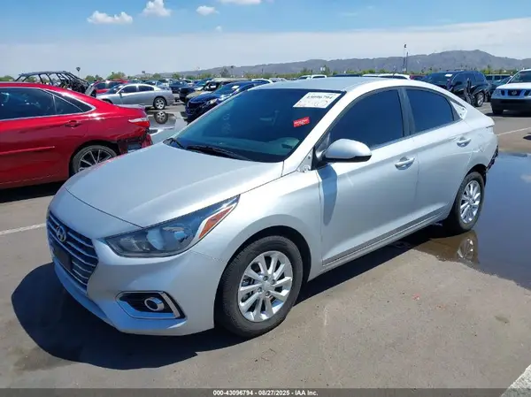 3KPC24A64ME142981 2021 HYUNDAI ACCENT - Image 2