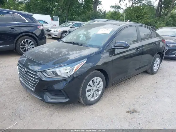 3KPC24A64ME151096 2021 HYUNDAI ACCENT - Image 2