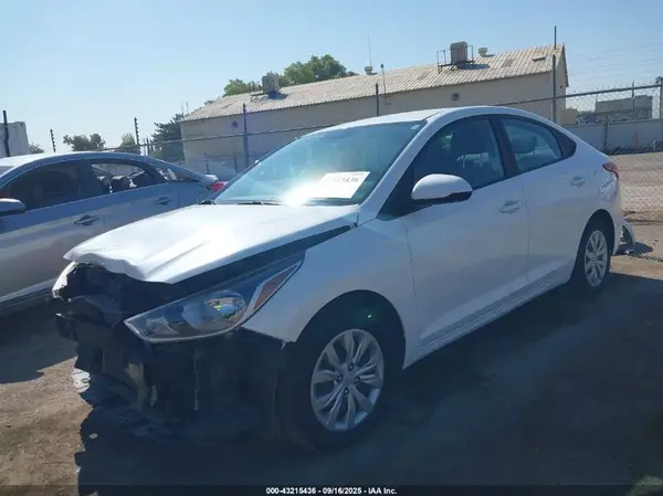 3KPC24A64NE176467 2022 HYUNDAI ACCENT - Image 2
