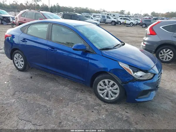 3KPC24A64NE178963 2022 HYUNDAI ACCENT - Image 1